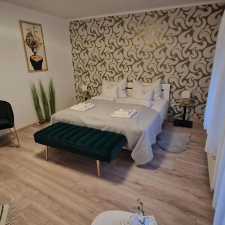 סופרון Anida Holiday Home מראה חיצוני תמונה