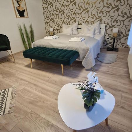 סופרון Anida Holiday Home מראה חיצוני תמונה